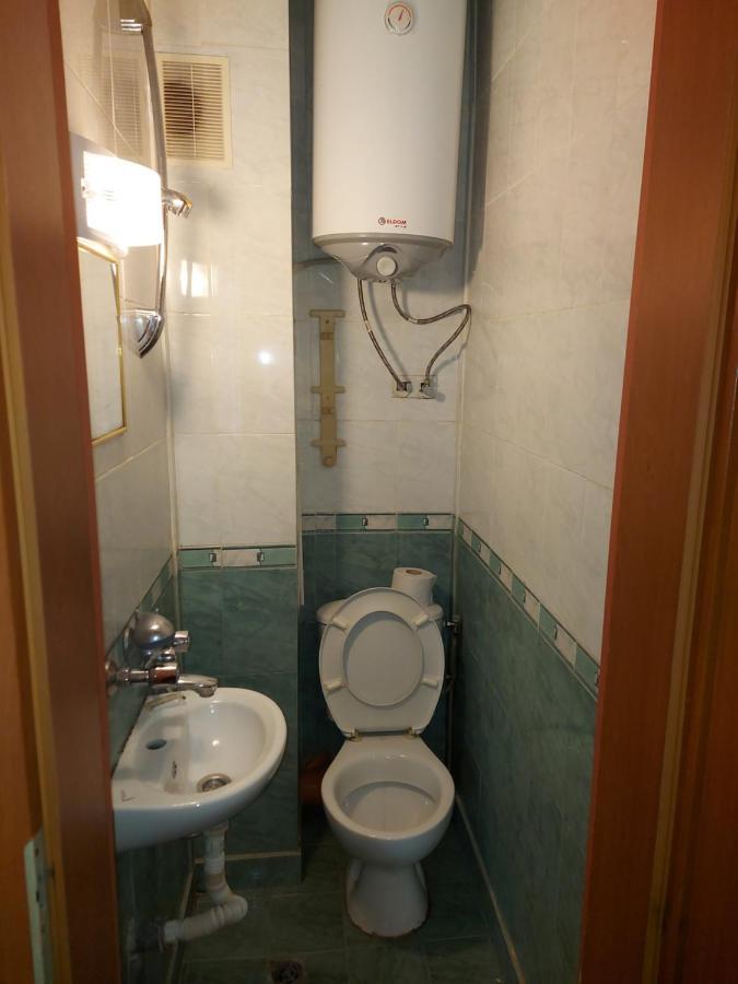 Apartment And 1bedroom - Economy Burgas City