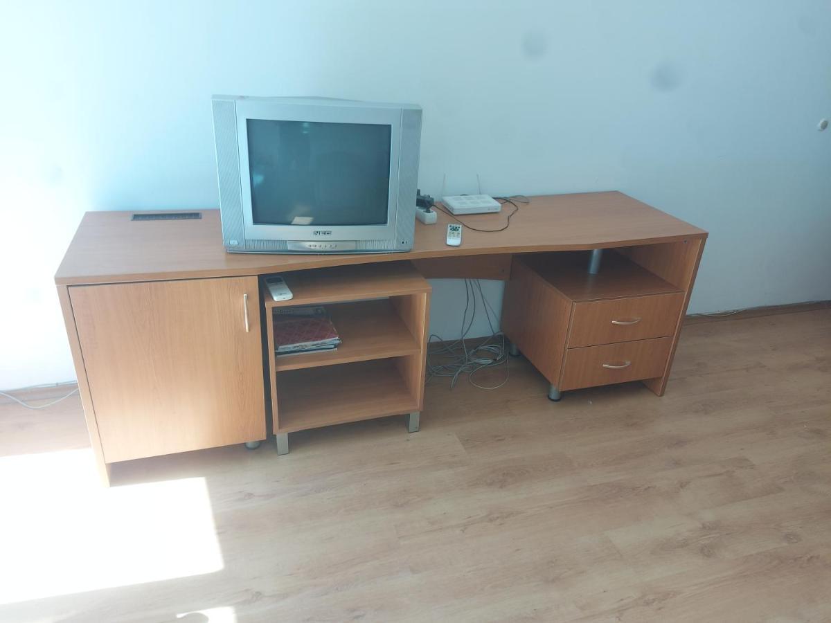 And 1bedroom - Economy