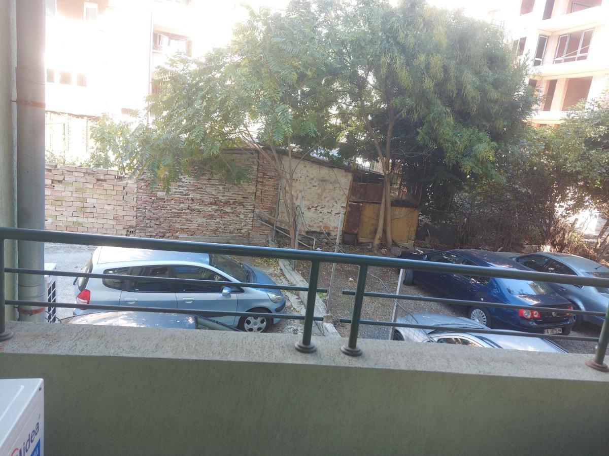 And 1bedroom - Economy *